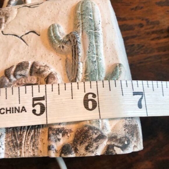 Vintage Ceramic Adobe Nightlight or Christmas Villa - Picture 8 of 12